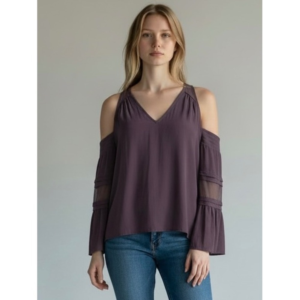 🌴 Ramy Brook Women Plum Purple Cold Shoulder Silk Combo Bell Sleeve Blouse M